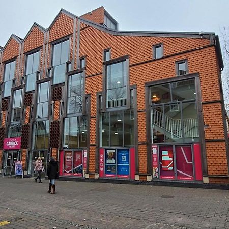 Samuels' A Duplex Apartment By Spires Accommodation In Lichfield City Centre Extérieur photo