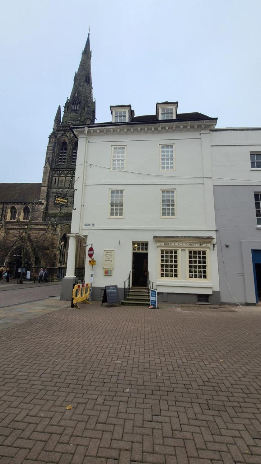 Samuels' A Duplex Apartment By Spires Accommodation In Lichfield City Centre Extérieur photo