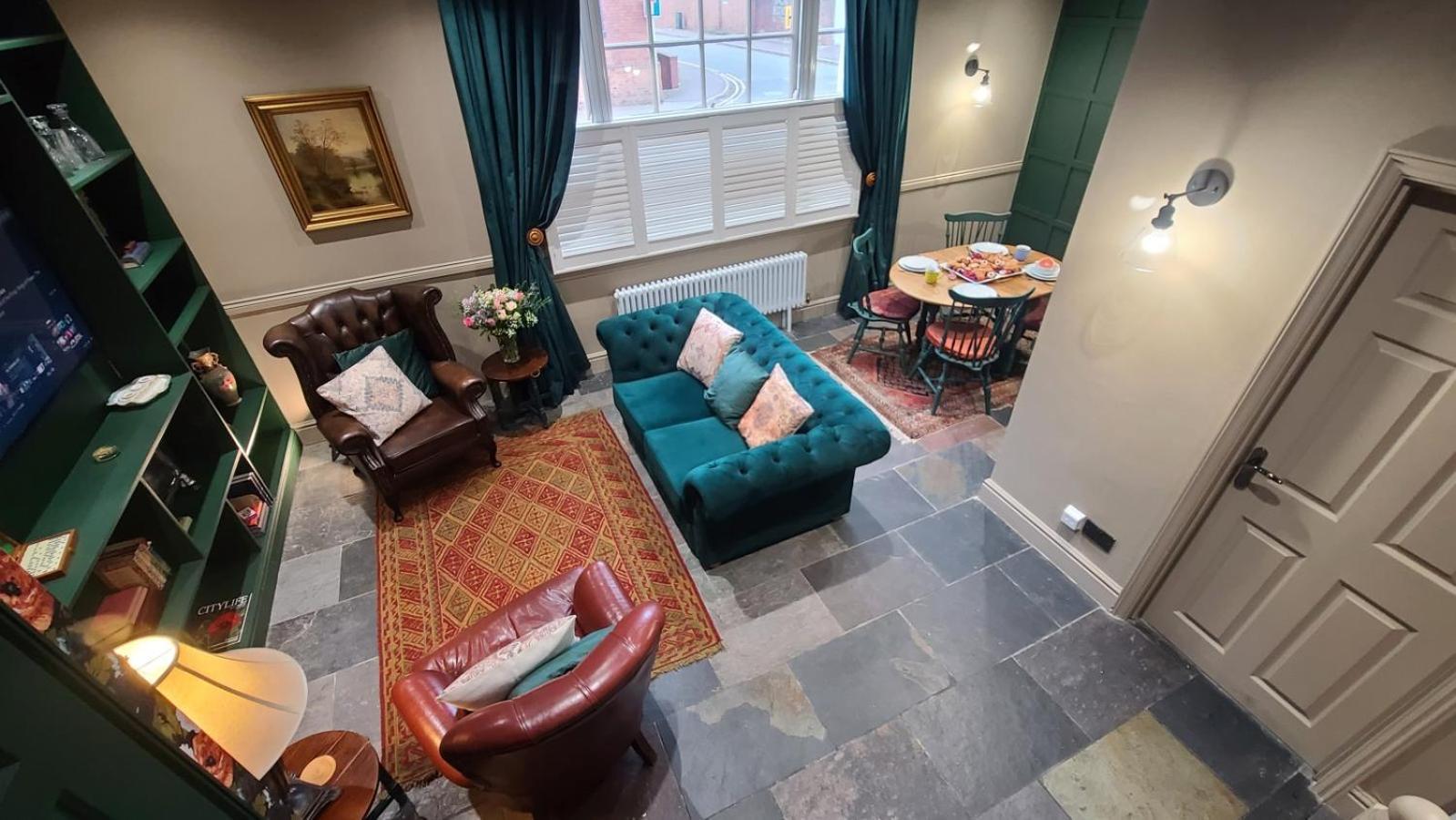 Samuels' A Duplex Apartment By Spires Accommodation In Lichfield City Centre Extérieur photo