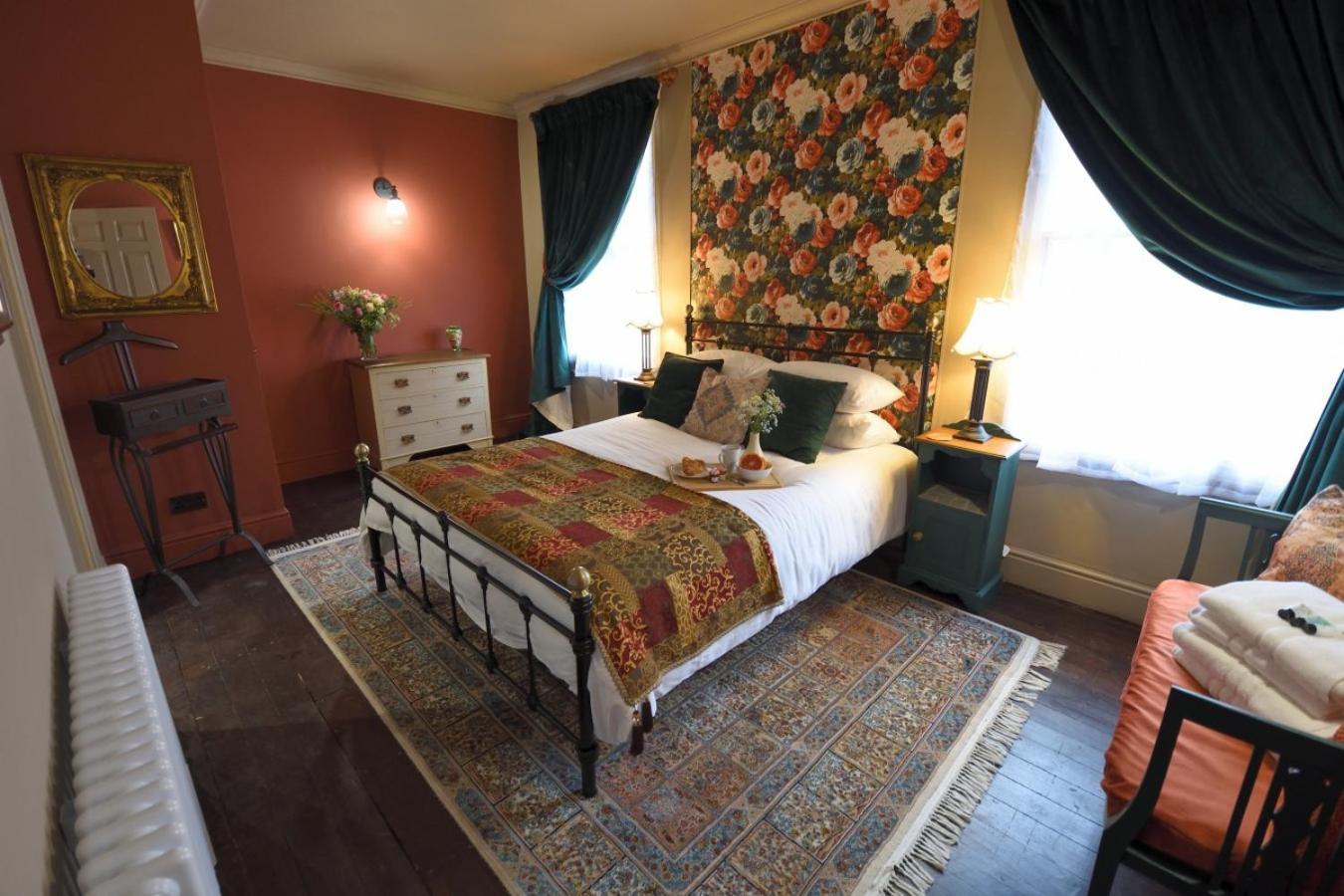 Samuels' A Duplex Apartment By Spires Accommodation In Lichfield City Centre Extérieur photo